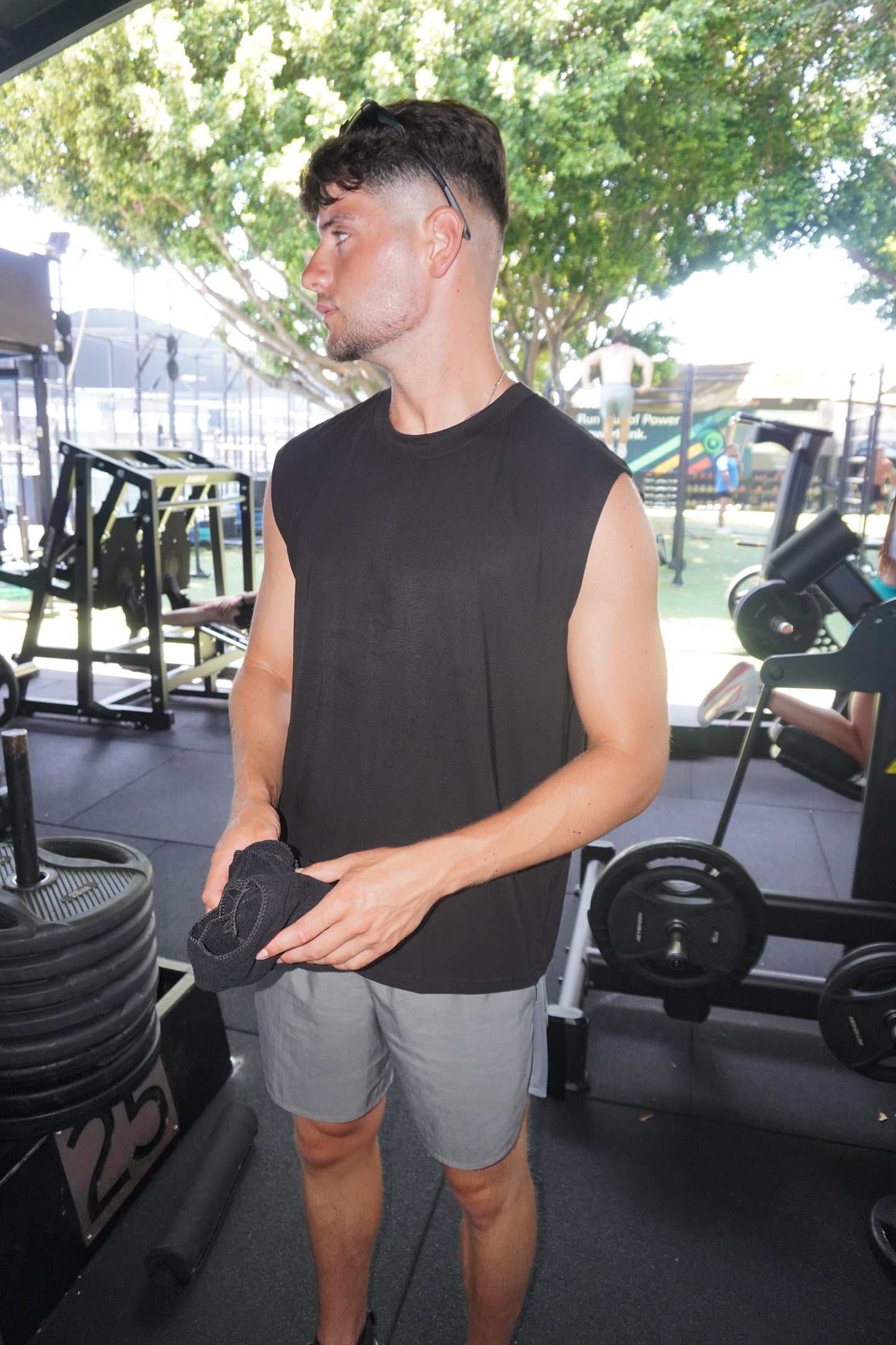 Black HYBRID ATHLETE Vest